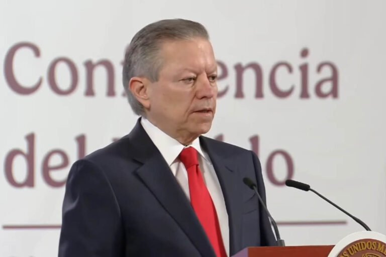 Arturo Zaldívar Lelo de Larrea