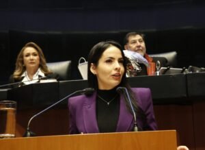 Laura Esquivel Torres