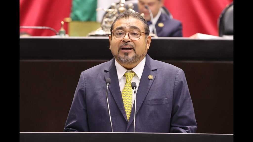 Alejandro Avilés Álvarez (Partido Verde Ecologista (PVEM)), Diputado Federal, perfil político en Wikipol