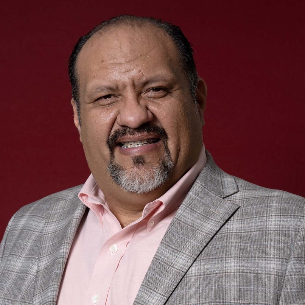 Gilberto Daniel Castillo García (Movimiento de Regeneración Nacional (MORENA)), Diputado Federal, perfil político en Wikipol