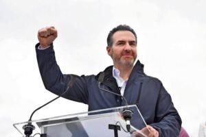 Adrián Emilio de la Garza Santos