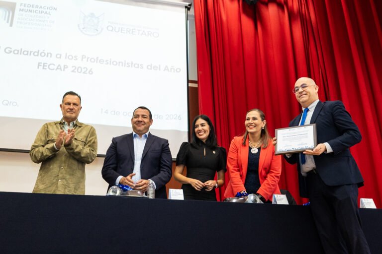 Mauricio Kuri González (Partido Acción Nacional (PAN)), actividad política documentada en Wikipol