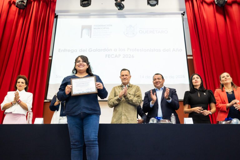 Mauricio Kuri González (Partido Acción Nacional (PAN)), actividad política documentada en Wikipol