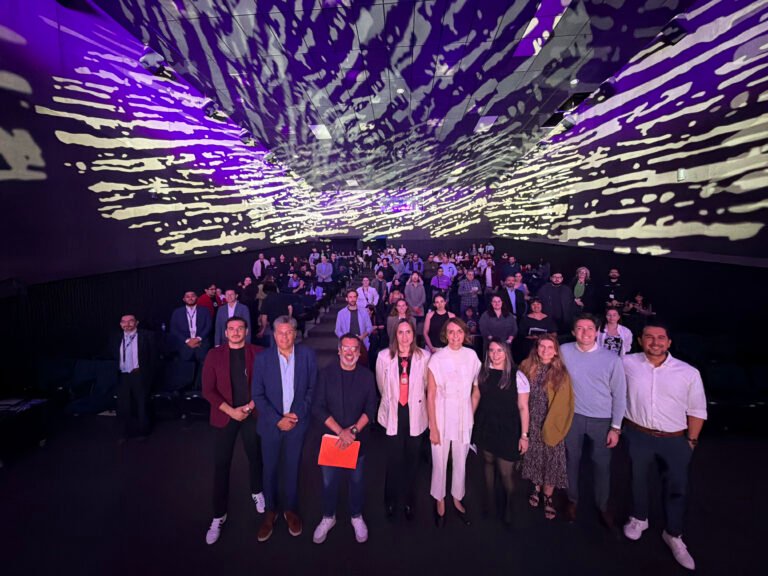 Galería: Presenta López Birlain el modelo cultural de Querétaro en el Primer Congreso Nacional de Industrias Creativas en Tijuana
