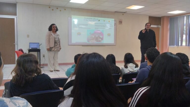 Mauricio Kuri González (Partido Acción Nacional (PAN)), actividad política documentada en Wikipol