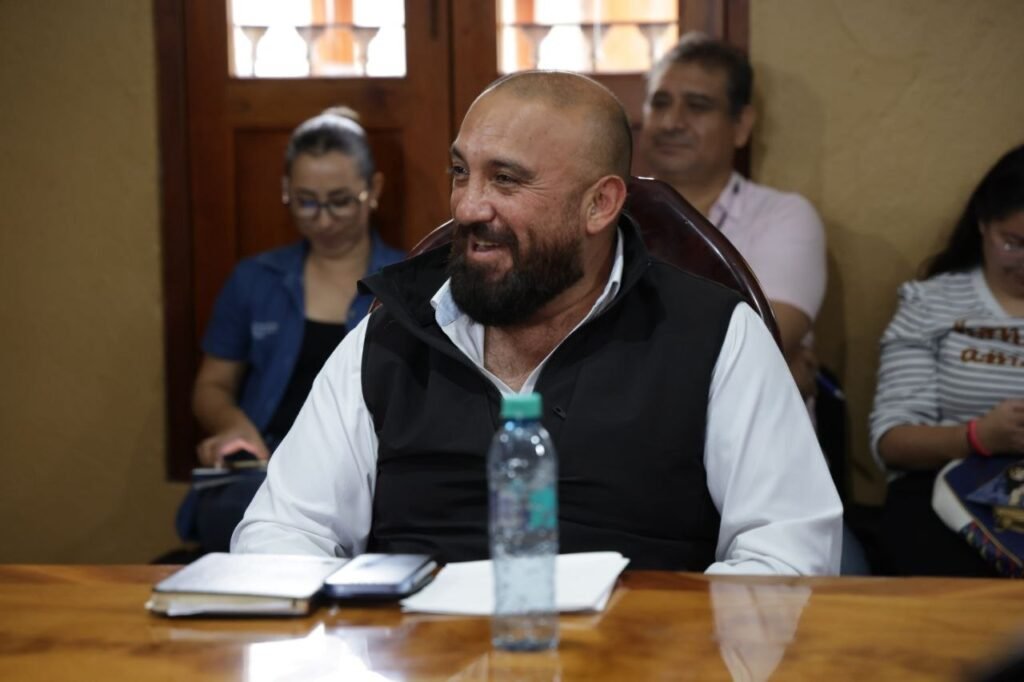 Mauricio Kuri González (Partido Acción Nacional (PAN)), actividad política documentada en Wikipol