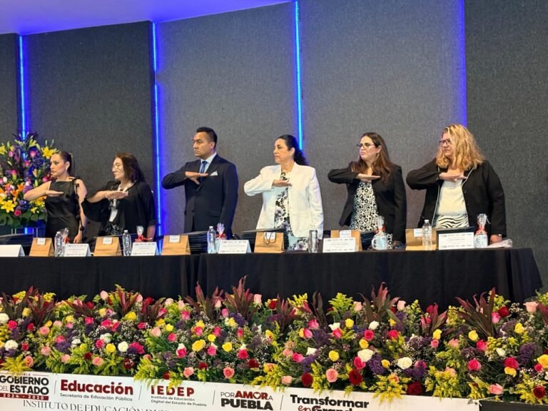 Galería: Gradúa IEDEP 70 profesionistas para el desarrollo regional en Huejotzingo