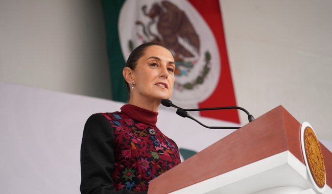 El mundo entero ve a México con admiración; las y los mexicanos en EUA son héroes de la patria: presidenta Claudia Sheinbaum