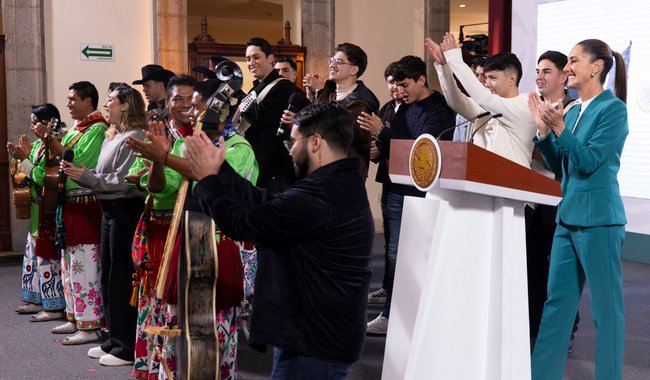 Presidenta Claudia Sheinbaum presenta el Himno Migrante en homenaje a las y los paisanos que viven en Estados Unidos