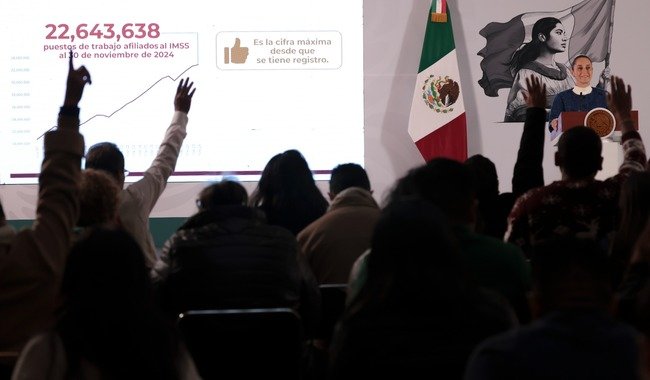 Presidenta Claudia Sheinbaum resalta cifra récord de empleo afiliado al IMSS con 22.6 millones puestos de trabajo al 30 de noviembre